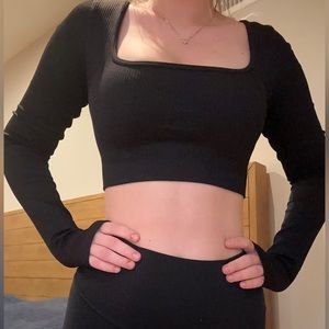 QQQ size small crop top athletic wear with finger holes